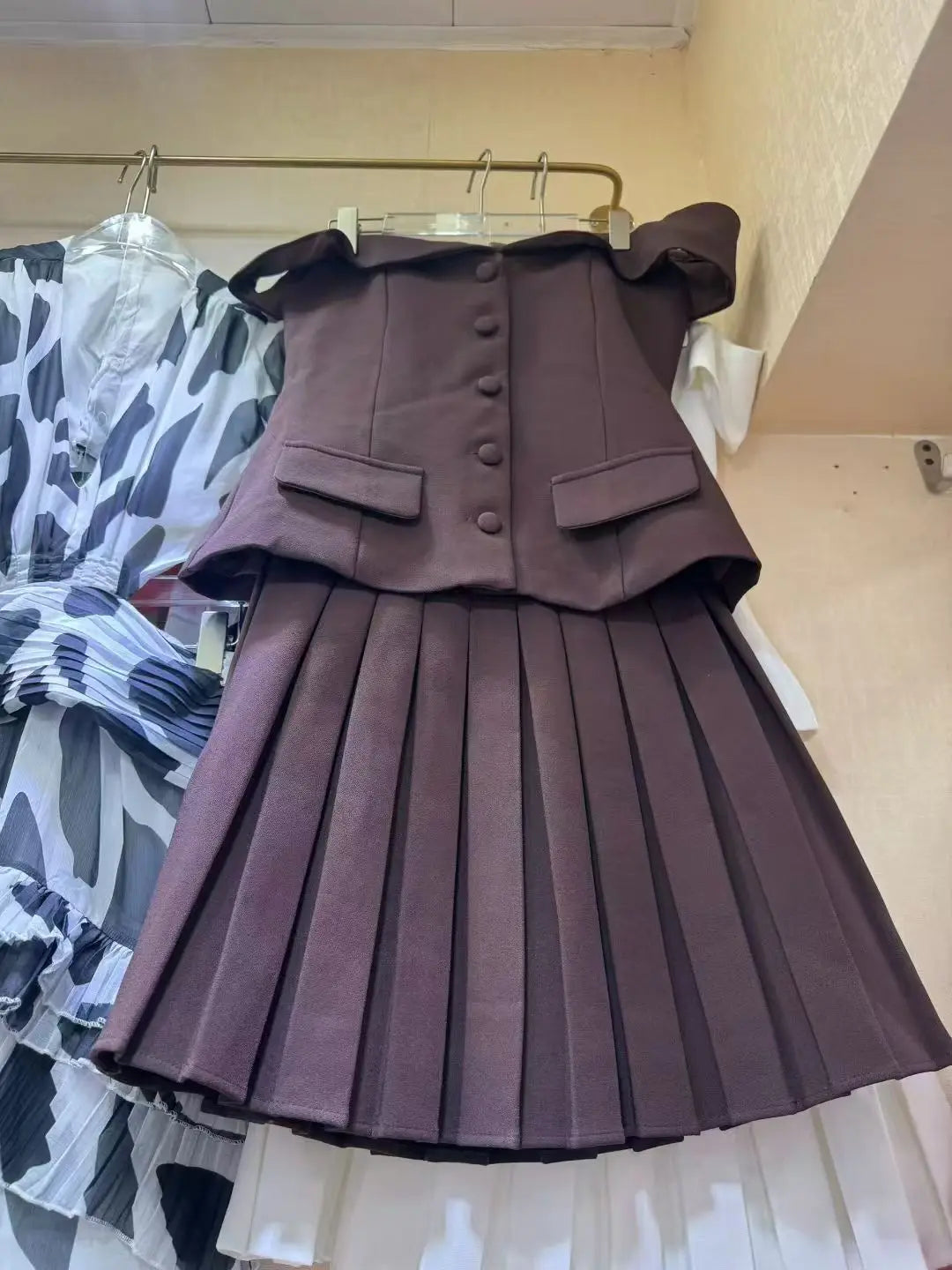 Authentique Brown Sleeveless/ Skirt Set